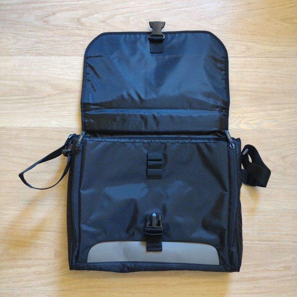 Targus CityGear Laptop Messenger Case Bag TCG200 Nylon 17" Shoulder Strap Handle - Picture 10 of 16